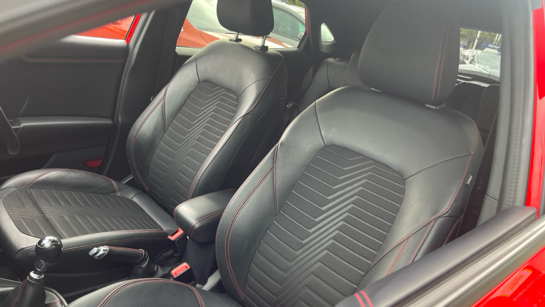 Ford Puma 1.0 EcoBoost Hybrid mHEV ST-Line X First Ed 5dr Petrol Hatchback